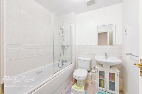 4 Howerd Way, London, SE18 4PY