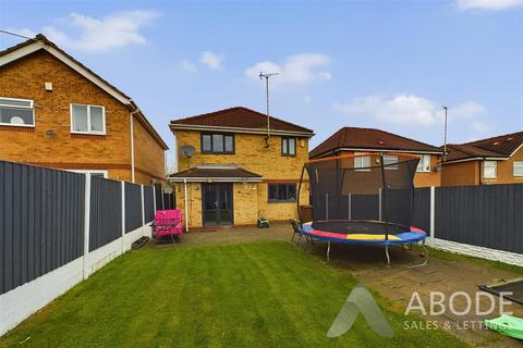 3 bedroom detached house for sale, Sorrel Drive, Swadlincote DE11