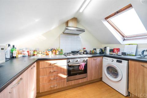 1 bedroom apartment for sale, Tremadoc Road, Clapham, London