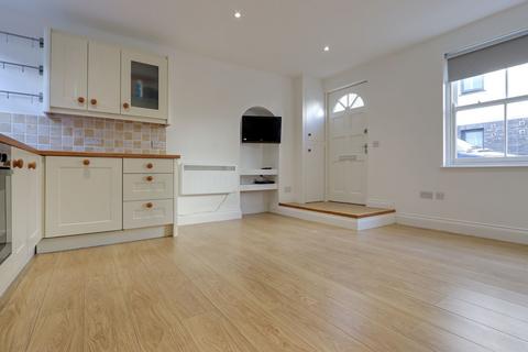 1 bedroom flat to rent, 32 Aquila Road, St Helier