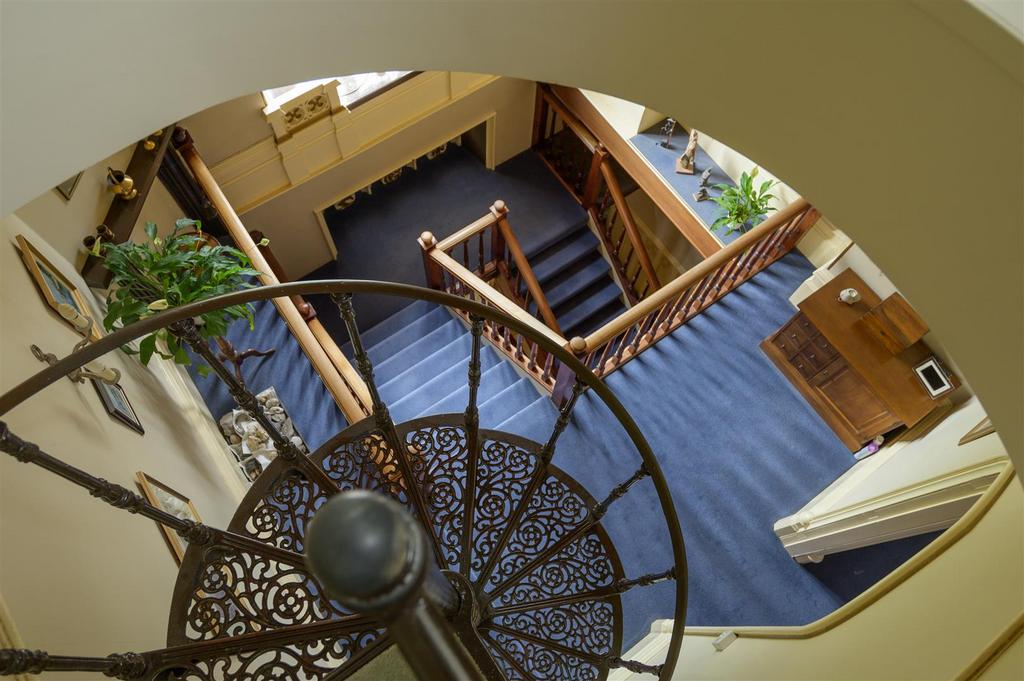 West Priory-31.jpg