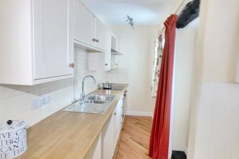 2 bedroom end of terrace house for sale, West End, Middleham, Leyburn, North Yorkshire, DL8