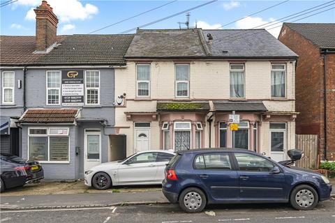 3 bedroom terraced house for sale, Desborough Avenue, High Wycombe, Buckinghamshire