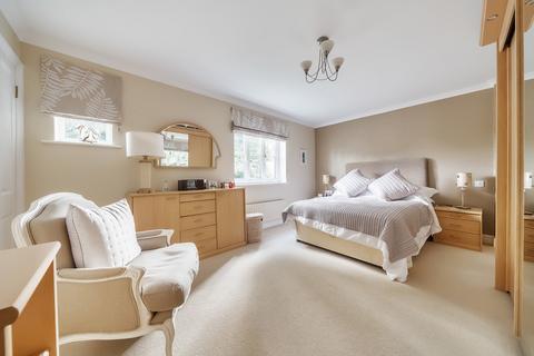 4 bedroom detached house for sale, Bishop's Sutton, Alresford, Hampshire, SO24