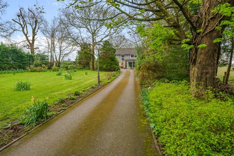 4 bedroom equestrian property for sale, Weathermore Lane, Four Marks, Alton, GU34