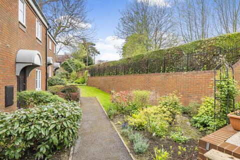 1 bedroom maisonette for sale, Waterside Court, Alton, Hampshire, GU34