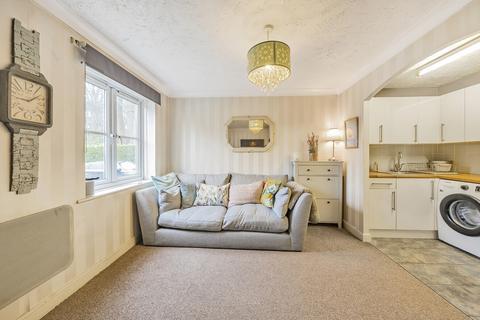 1 bedroom maisonette for sale, Waterside Court, Alton, Hampshire, GU34