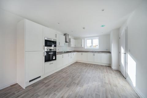 4 bedroom detached house for sale, Selborne Park, Selborne Road, Alton, Hampshire, GU34