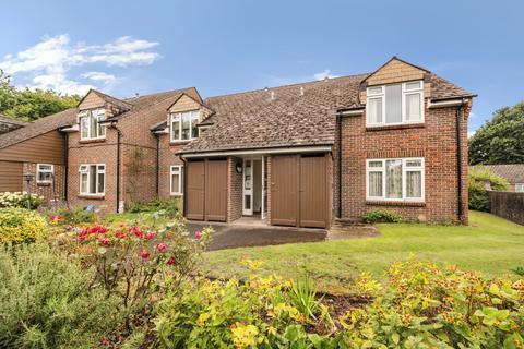 1 bedroom retirement property for sale, Thornton End, Holybourne, Alton, Hampshire, GU34