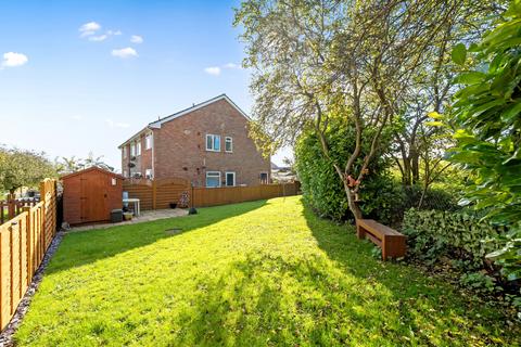 2 bedroom maisonette for sale, Southview Rise, Alton, Hampshire, GU34