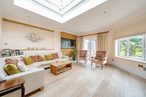 6 bedroom detached house for sale, Upham, Hampshire, SO32