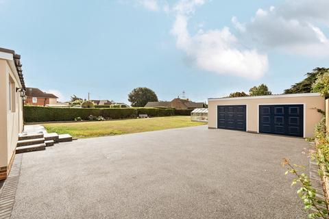 3 bedroom bungalow for sale, Southwick Road, North Boarhunt, Fareham, Hampshire, PO17