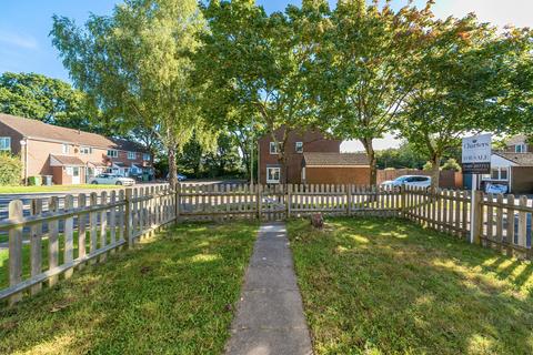 10 Tickner Close, Botley, Southampton, SO30 2SW