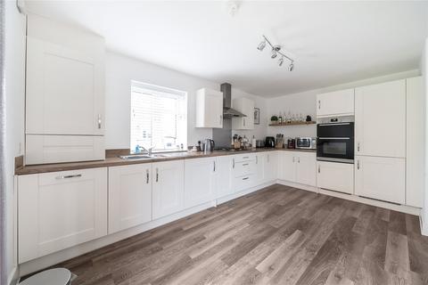 15 Braxells Road, Botley, Southampton, SO32 2RX