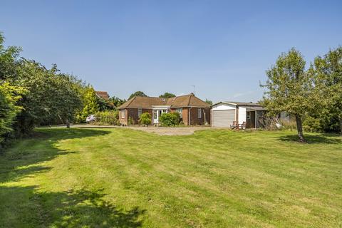 2 bedroom bungalow for sale, Winchester Road, Upham, Southampton, Hampshire, SO32