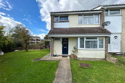 3 bedroom end of terrace house to rent, Cunningham Avenue, Southampton SO32