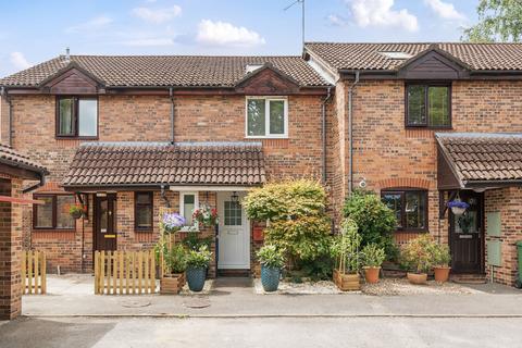 3 bedroom terraced house for sale, Cranbury Close, Otterbourne, Winchester, Hampshire, SO21