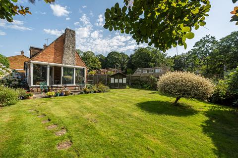 4 bedroom bungalow for sale, Maytree Road, Chandler's Ford, Hampshire, SO53