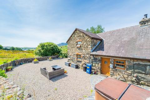 6 bedroom character property for sale, Capel Celyn, Bala LL23