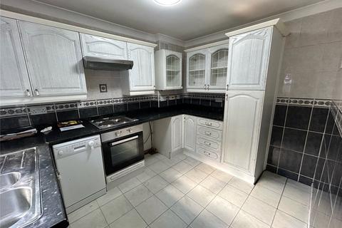 3 bedroom terraced house to rent, Pine View Close, Southampton SO31