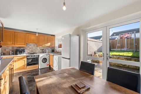 27 Cornwall Drive, Grassmoor, Chesterfield, S42 5DX