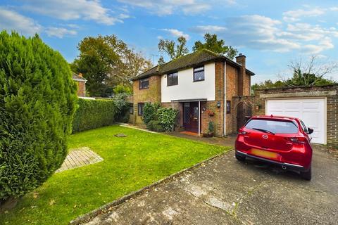 3 bedroom detached house for sale, Gales Drive, Crawley RH10