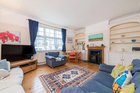 2 bedroom maisonette to rent, Fulham Road, Parsons Green, London, SW6