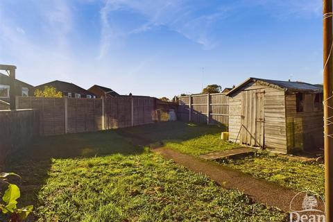 3 bedroom terraced house for sale, Highbury Road, Bream, Lydney