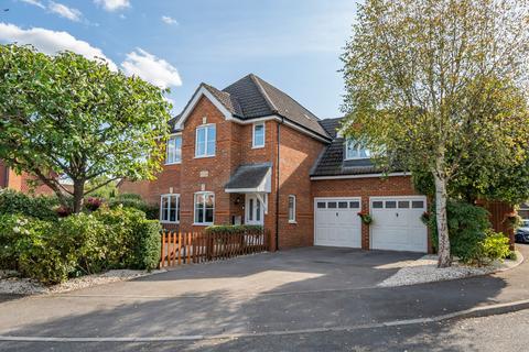 5 bedroom detached house for sale, Tithe Mead, Romsey, SO51