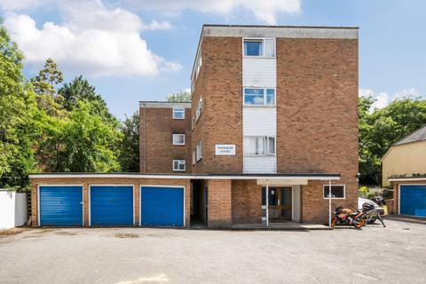 3 bedroom penthouse for sale, Middlebridge Street, Romsey, Hampshire, SO51