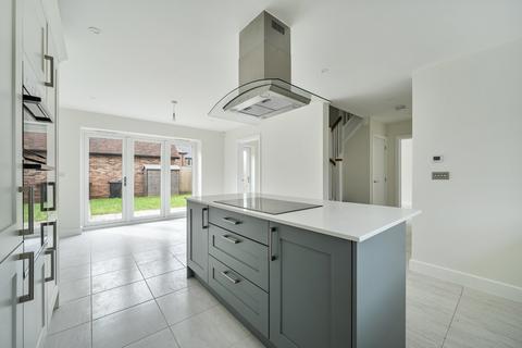 4 bedroom terraced house for sale, Home Farm, Embley Lane, East Wellow, Romsey, SO51