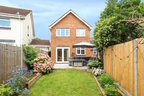 3 Armada Close, Rownhams, Southampton, SO16 8JY