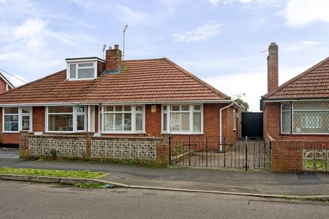 3 bedroom bungalow for sale, St. Michaels Road, Totton, Southampton, Hampshire, SO40