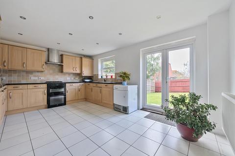 6 bedroom detached house for sale, Rownhams Road, North Baddesley, Southampton, Test Valley, SO52