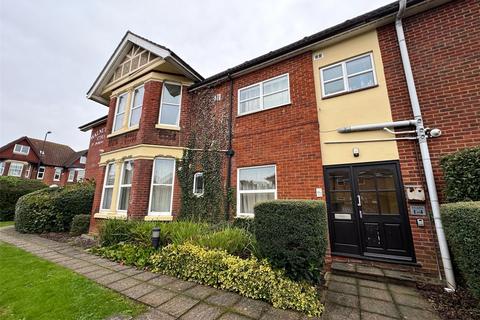 1 bedroom flat to rent, Howard Road, Hampshire SO15