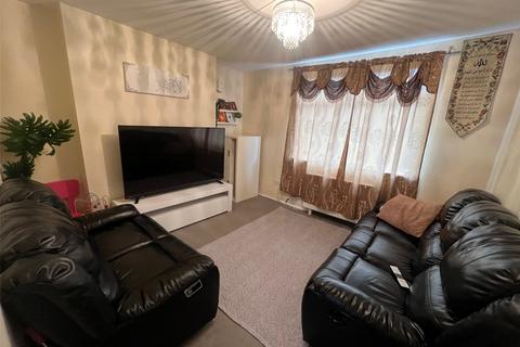 2 bedroom flat to rent, Canute Road, Southampton SO14