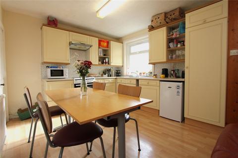 3 bedroom terraced house to rent, Milton Road, Southampton SO15