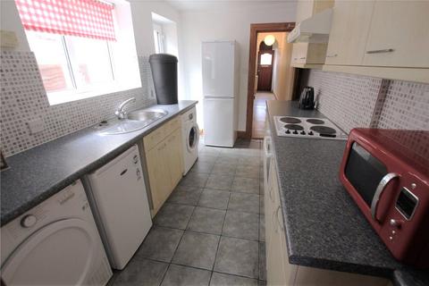 4 bedroom terraced house to rent, Berkeley Road, Hampshire SO15