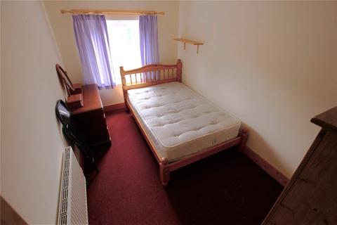 4 bedroom terraced house to rent, Berkeley Road, Hampshire SO15