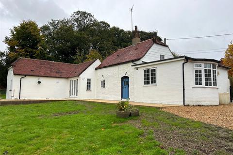 2 bedroom detached house to rent, North Waltham, Hampshire RG25