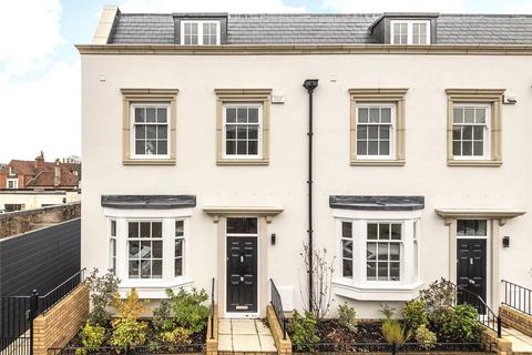 4 bedroom end of terrace house for sale, Edgar Road, Winchester, Hampshire, SO23