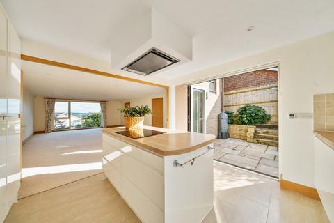 undefined, Crescent Close, Winchester, Hampshire, SO22