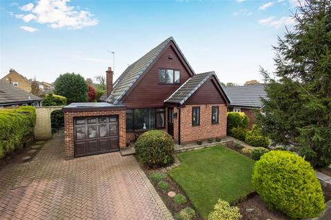 4 bedroom detached bungalow for sale, Gascoigne Avenue, Leeds LS15