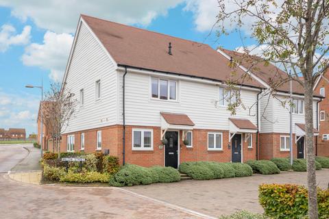 2 bedroom semi-detached house for sale, Willow Street, Kilnwood Vale, West Sussex