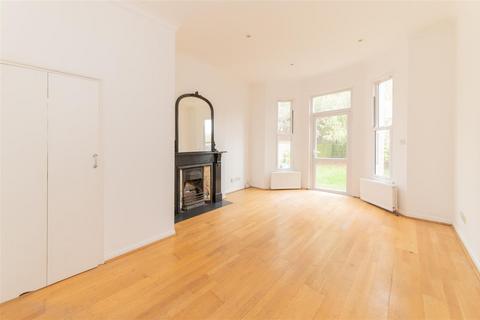 2 bedroom flat for sale, Long Lane, Finchley