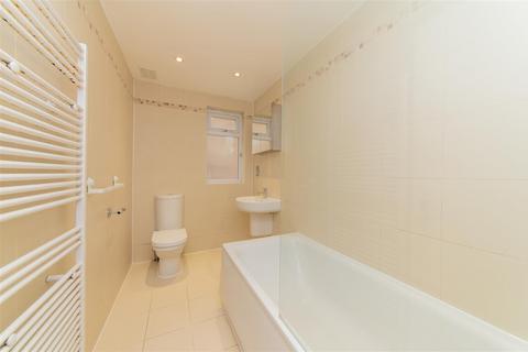 2 bedroom flat for sale, Long Lane, Finchley