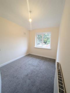 3 bedroom end of terrace house to rent, Tottenham Crescent,Kingstanding