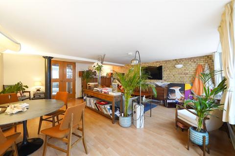 1 bedroom apartment for sale, Wapping Wall, London, E1W