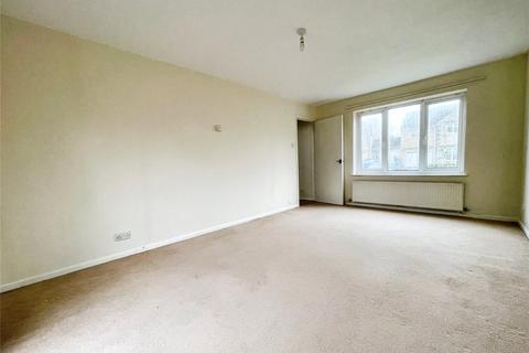 54 Alexander Drive, Cirencester, GL7 1UH