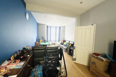 3 bedroom semi-detached house for sale, Regina Road,  Southall, UB2